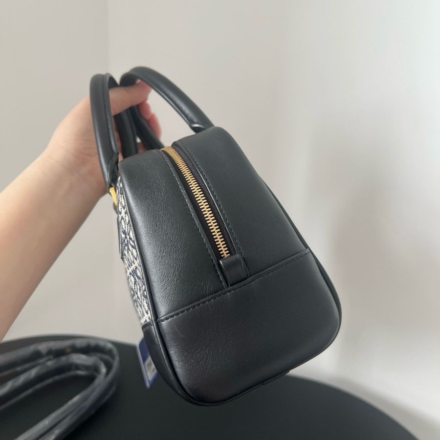 Loewe/羅意威Amazona波士頓手提包斜背包 黑色,金扣 附件:肩帶-3