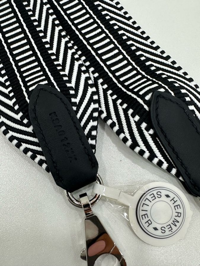 Hermes 愛馬仕 新款 Sangle Cavale 黑色 帆布 寬肩帶 K刻 全新 有購證-2