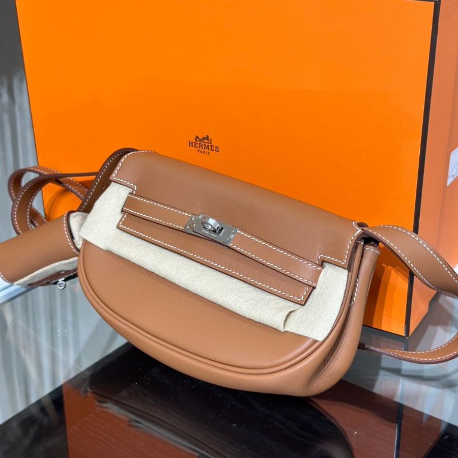 HERMES Kelly Moove - Gold 37 金棕銀 W-3