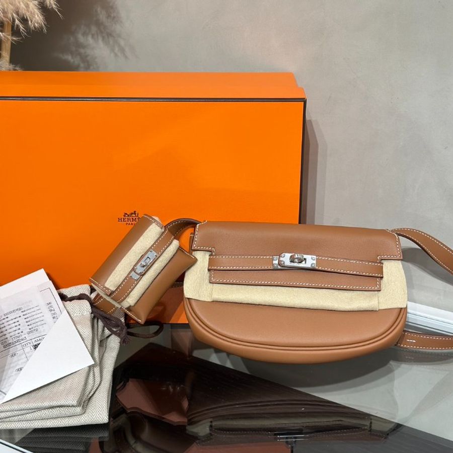 HERMES Kelly Moove - Gold 37 金棕銀 W-12