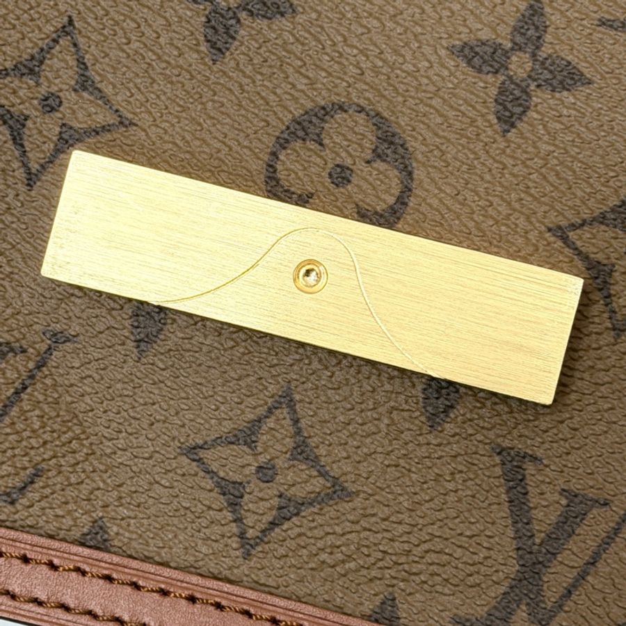 LV Mini dauphine 晶片-6