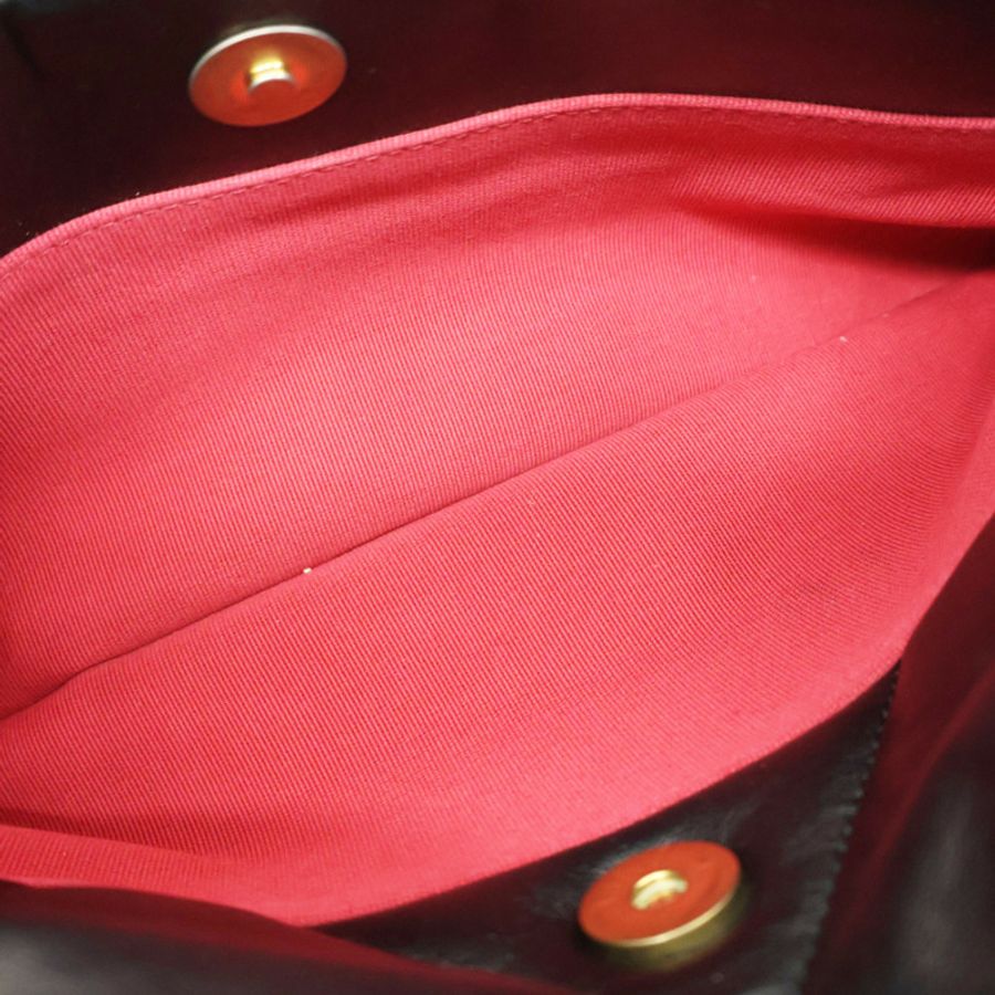黑色 羊皮 19 Flap Bag 兩用包 金扣 (變色)【CHANEL 香奈兒】 AS1161-14