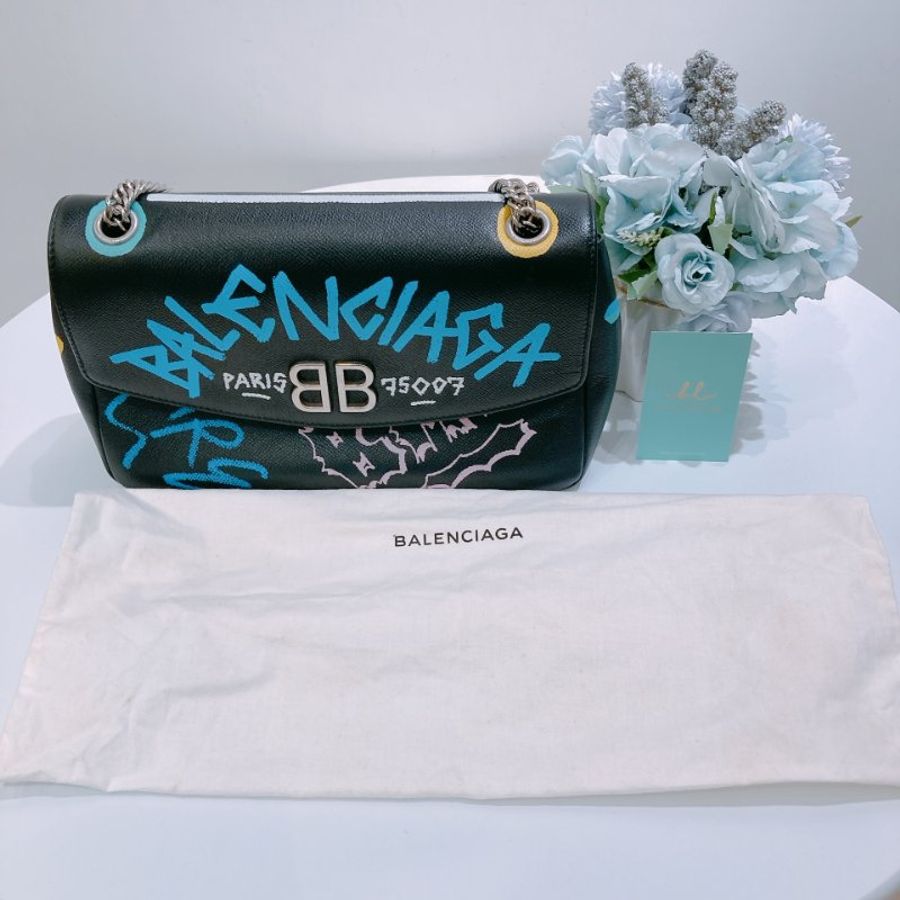 TW4889 Balenciaga 巴黎世家 塗鴉圖案 特別版 大容量BB Graffiti Chain Shoulder Bag Black x Mulit x PHW-17