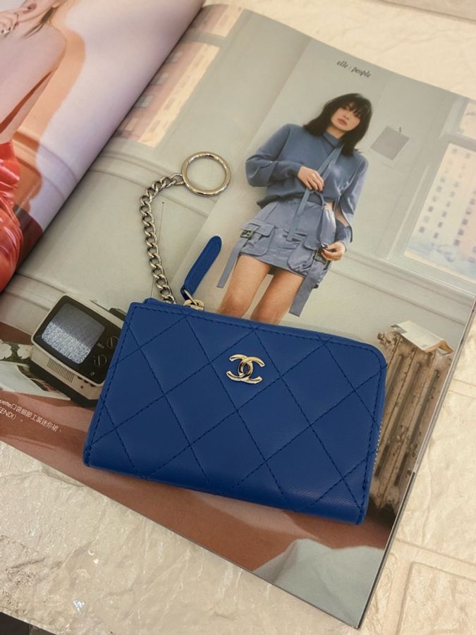 Chanel藍羊皮L型拉鍊鑰匙零錢包👛-0