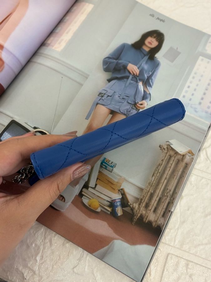 Chanel藍羊皮L型拉鍊鑰匙零錢包👛-4