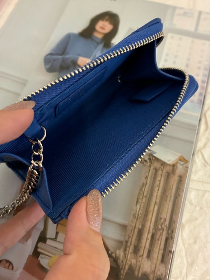 Chanel藍羊皮L型拉鍊鑰匙零錢包👛-18