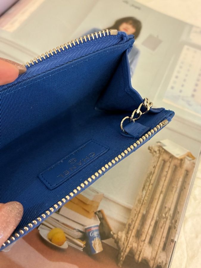 Chanel藍羊皮L型拉鍊鑰匙零錢包👛-24