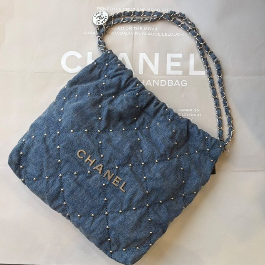 CHANEL 單寧鉚釘22包 小款-1