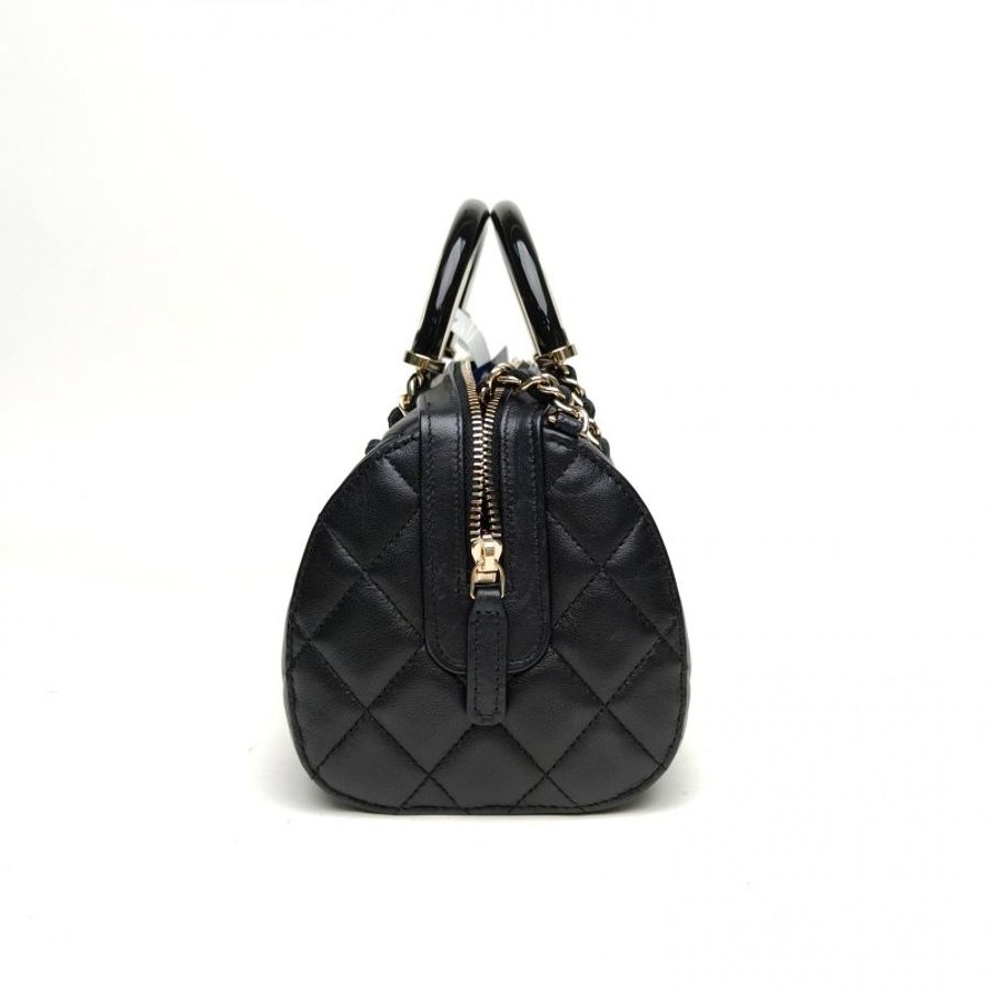 CHANEL 黑色金扣25C亞克力手柄波士頓保齡球包肩背包-1