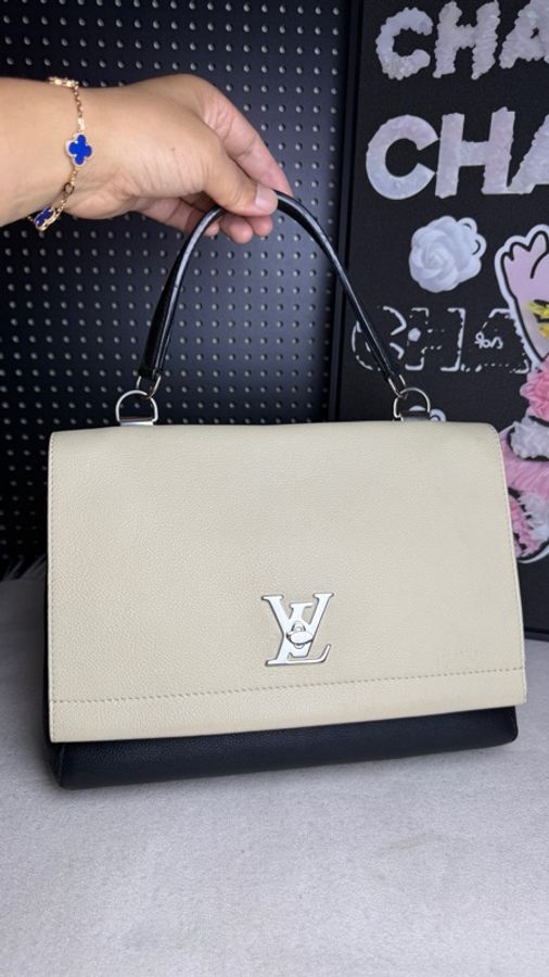 LV路易威登Lockme拼色手提斜挎包,芯片款-2