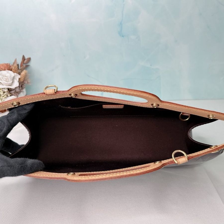 LV Vernis壓紋漆皮兩用包-4