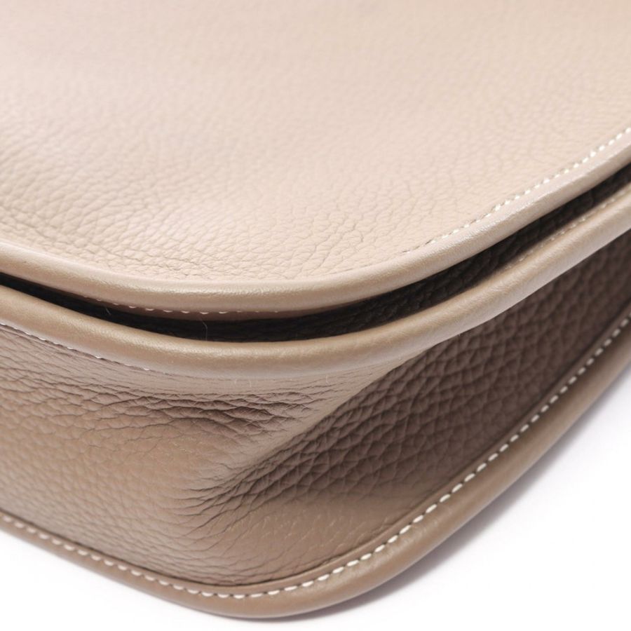 愛馬仕 Evelyne 3 PM 肩挎包,Taurillon Clemence Etoupe 皮革,二手,金色五金-6