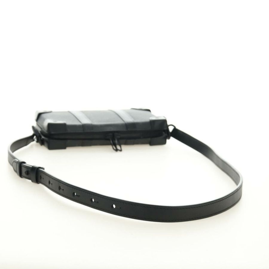 【日本直送】路易威登 Monogram Eclipse 軟式旅行箱錢包包 M69838 LV Auth 183106V-6
