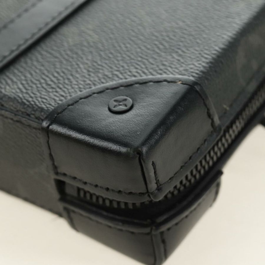 【日本直送】路易威登 Monogram Eclipse 軟式旅行箱錢包包 M69838 LV Auth 183106V-16