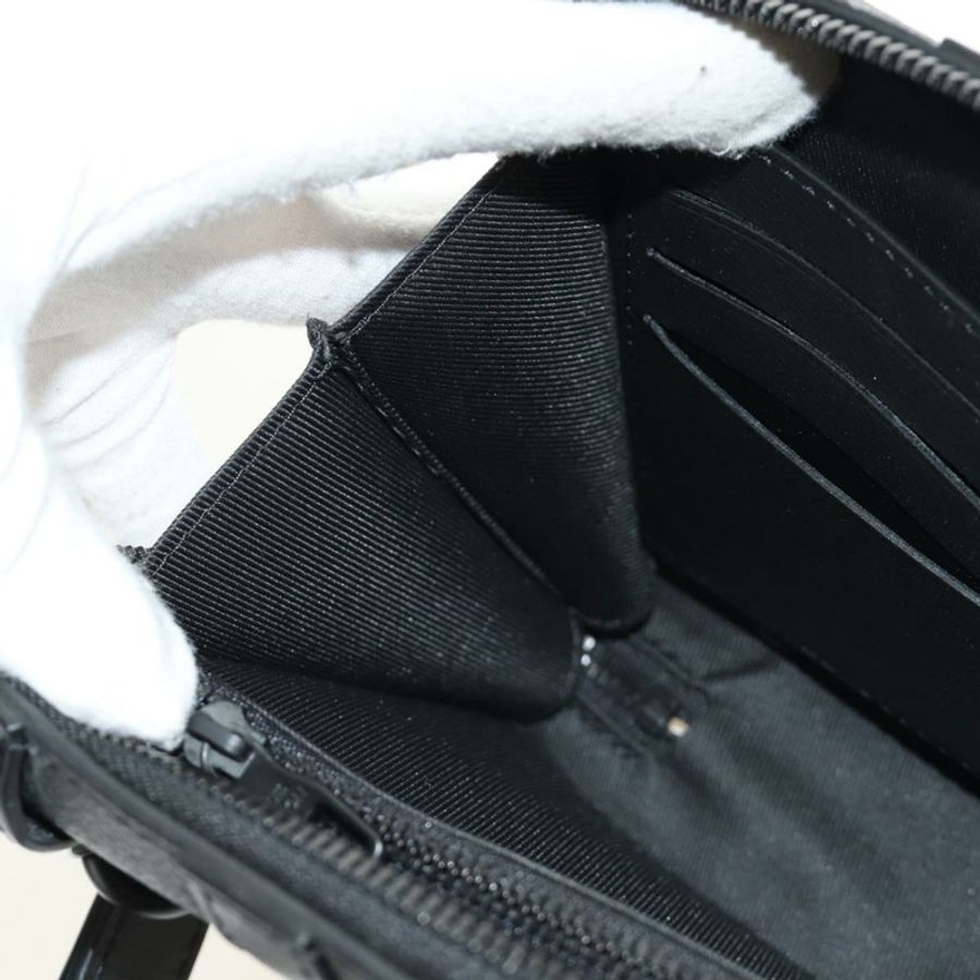 【日本直送】路易威登 Monogram Eclipse 軟式旅行箱錢包包 M69838 LV Auth 183106V-21