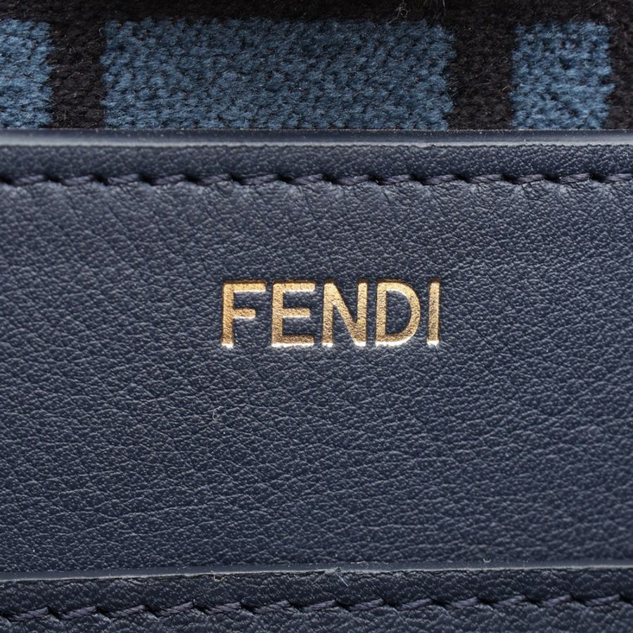 藍色 雪尼爾 Peekaboo ISeeU Medium 兩用包【FENDI 芬迪】 8BN321-6