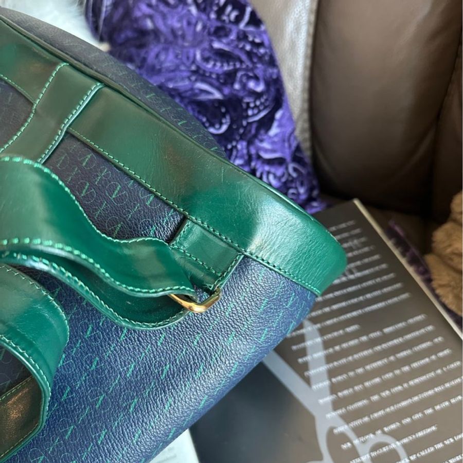 華倫天奴 Valentino Garavani 經典古董 絕版V Logo 極罕見古董老花後背包 Vintage Monogram Backpack 雙肩包 背囊 背包 中古袋 日本中古-7