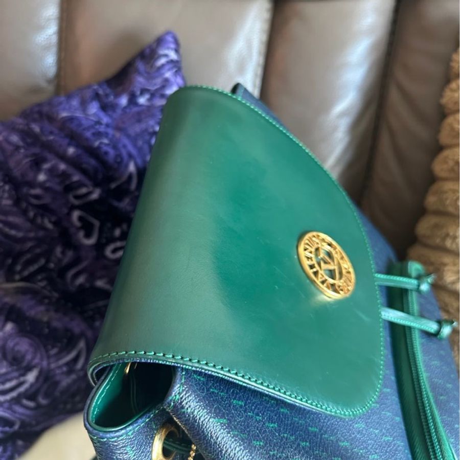 華倫天奴 Valentino Garavani 經典古董 絕版V Logo 極罕見古董老花後背包 Vintage Monogram Backpack 雙肩包 背囊 背包 中古袋 日本中古-12