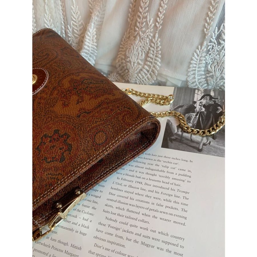 華倫天奴 Valentino Paisley 波斯紋 變形蟲花紋金鍊信封包 萬用化妝包 斜背包 日本中古-10