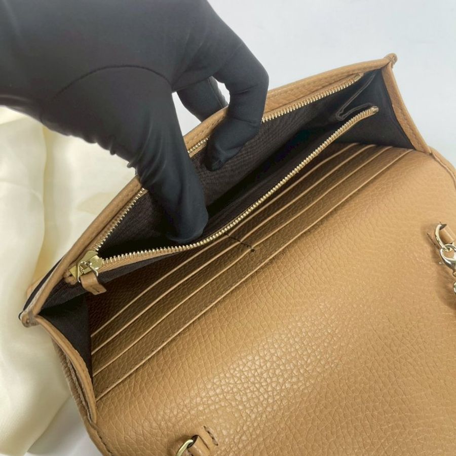 GUCCI SOHO WOC 奶茶色-4