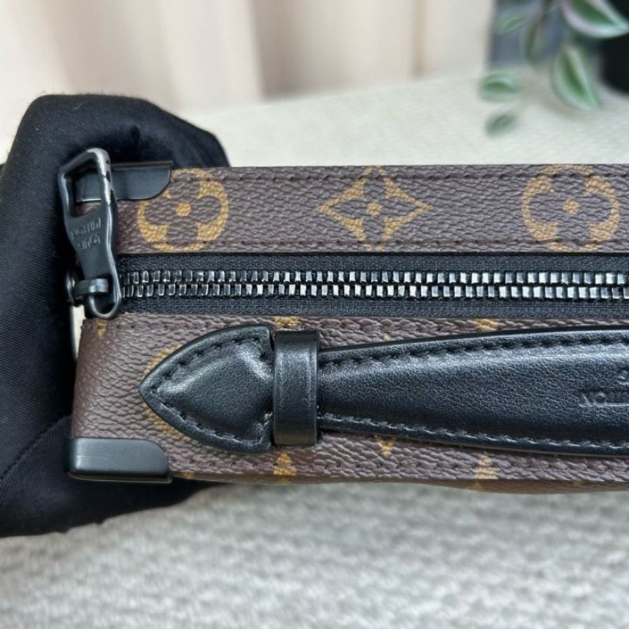 LV路易威登 Handle Soft Trunk老花軟盒子 經典老花配黑色-15