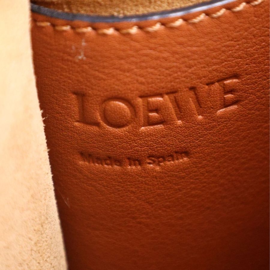 Loewe Gate Bucket棕色拼皮草编水桶包单肩包-27