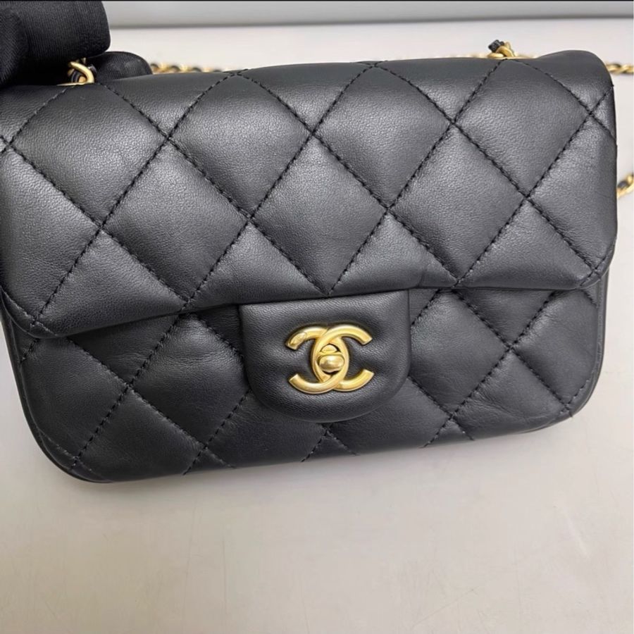 CHANEL香奈兒CF大mini黑金菱格全皮愛心鏈條包芯片款❤️-17