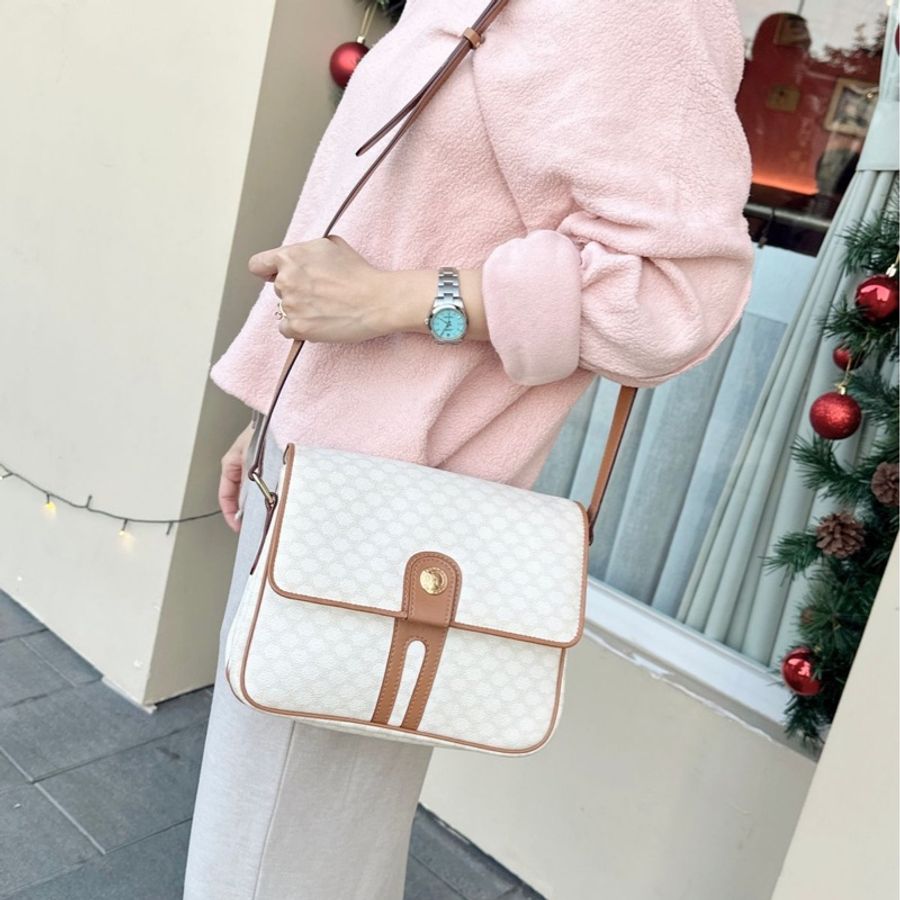思琳Celine Vintage 古董絕版 日本中古 稀少 白色老花凱旋門 豆腐包 郵差包 斜背包-1