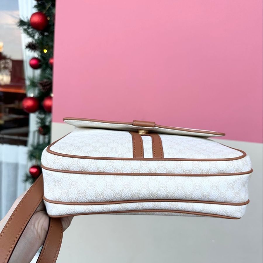 思琳Celine Vintage 古董絕版 日本中古 稀少 白色老花凱旋門 豆腐包 郵差包 斜背包-4