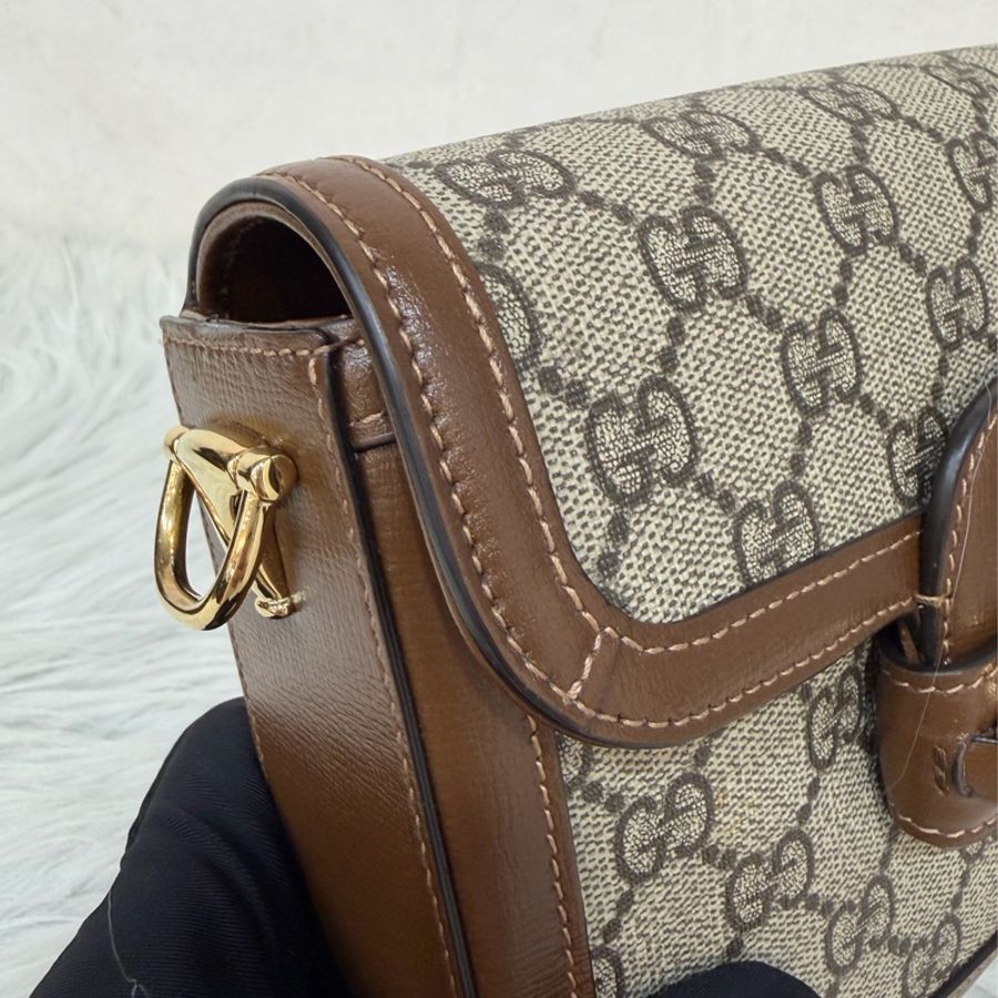GUCCI 658574 1955 MINI Horsebit 咖啡皮帶綠紅綠織帶 手拿包馬銜包肩背包斜背包-14