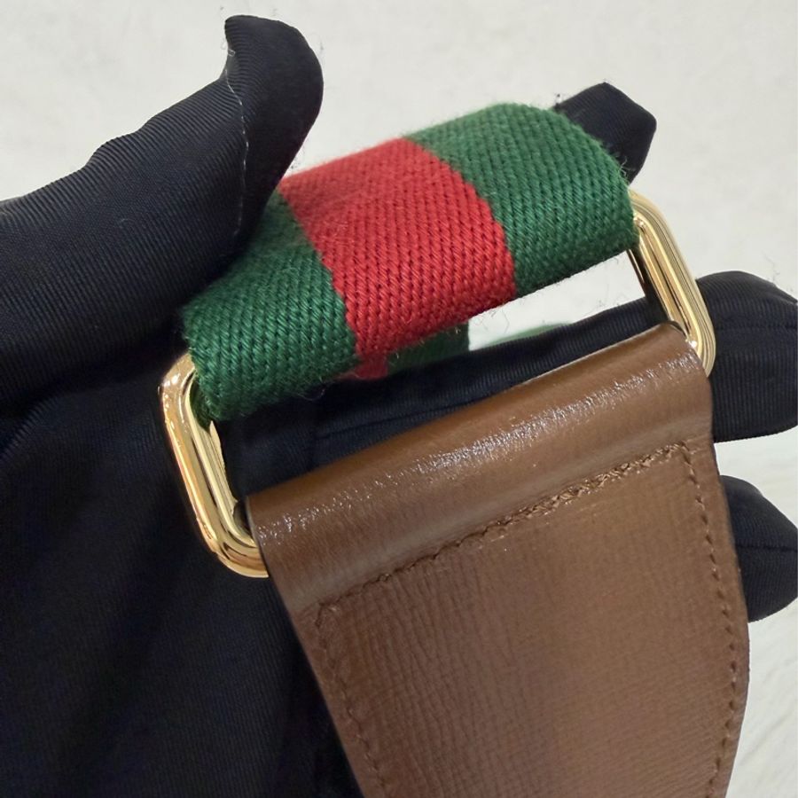 GUCCI 658574 1955 MINI Horsebit 咖啡皮帶綠紅綠織帶 手拿包馬銜包肩背包斜背包-59