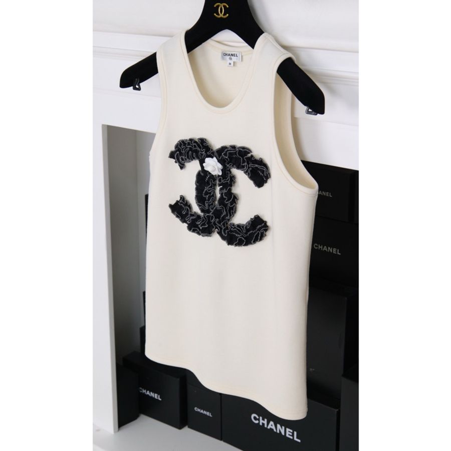 Chanel 20A早秋高级手工坊巴黎天际线秀款白色山茶花cc背心马甲上衣外套-2