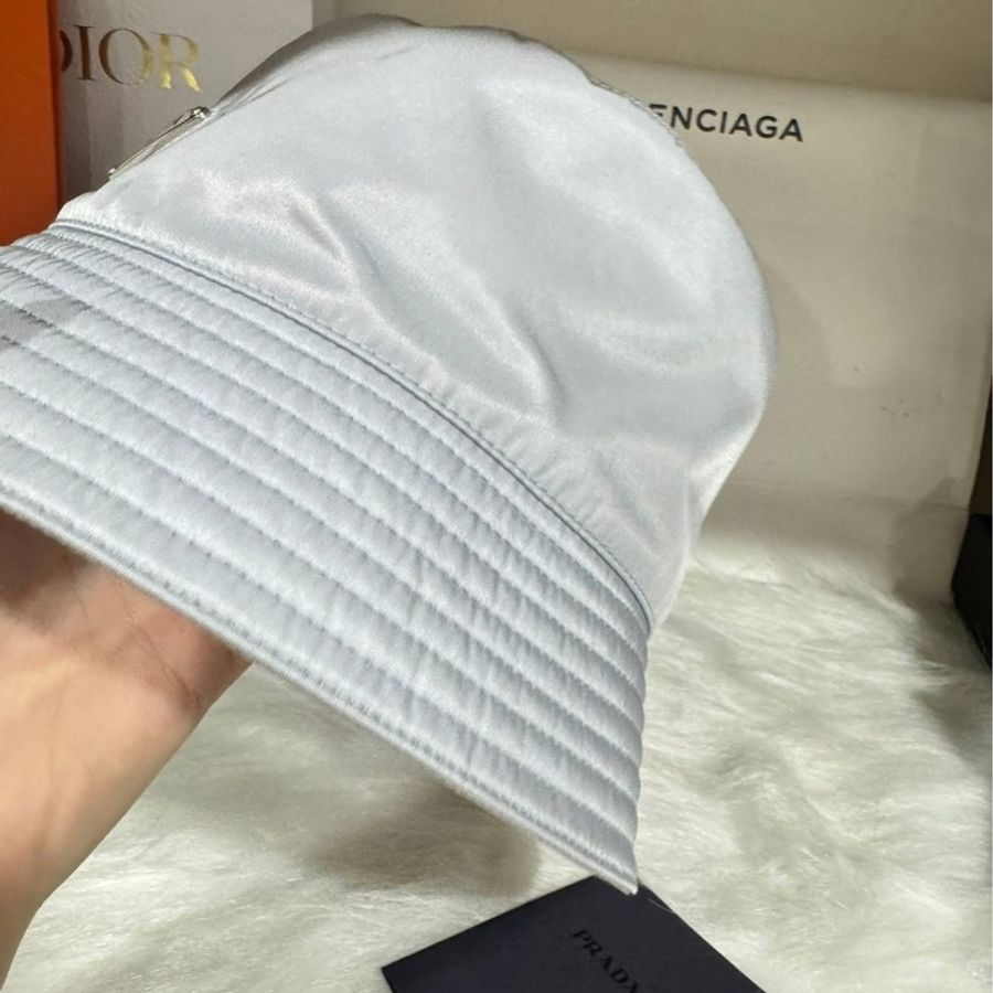 Prada 經典漁夫帽-9