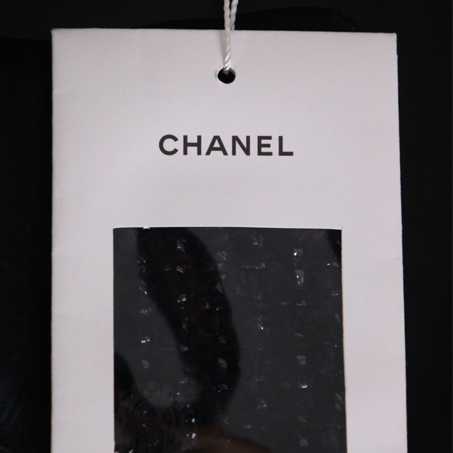 Chanel 22B秋冬预告系列金高银同款黑色丝绒细闪双排扣两口袋外套-14