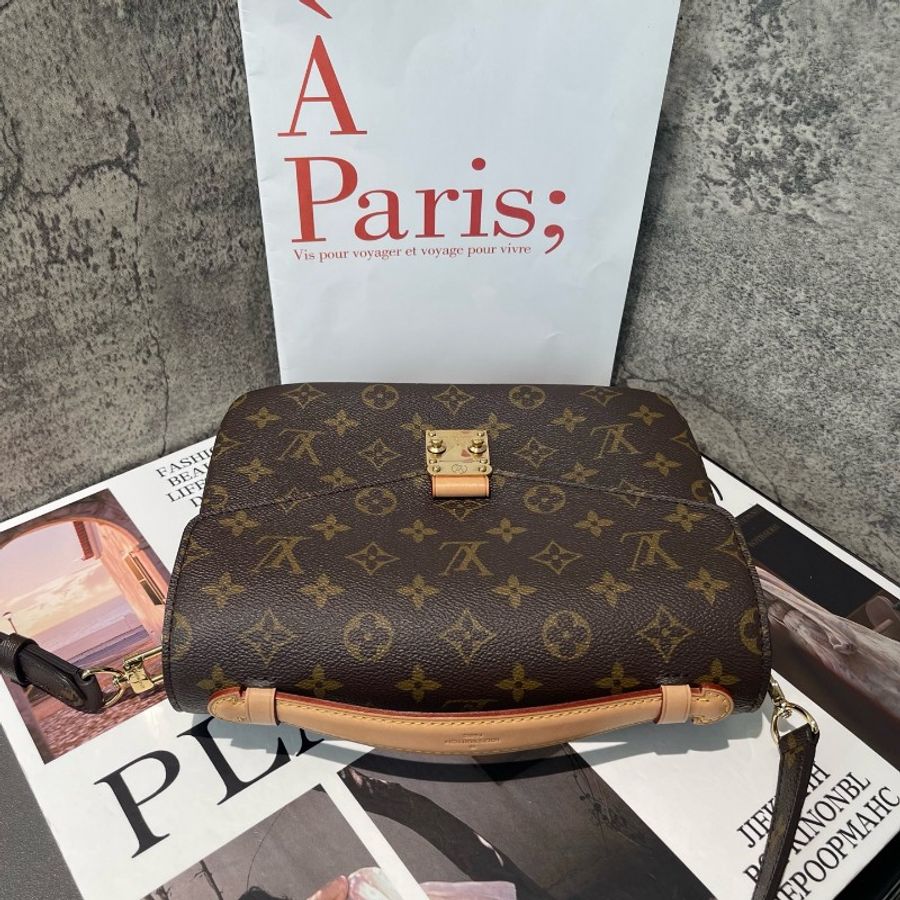 Louis Vuitton pochette metis 老花郵差 斜背包-4