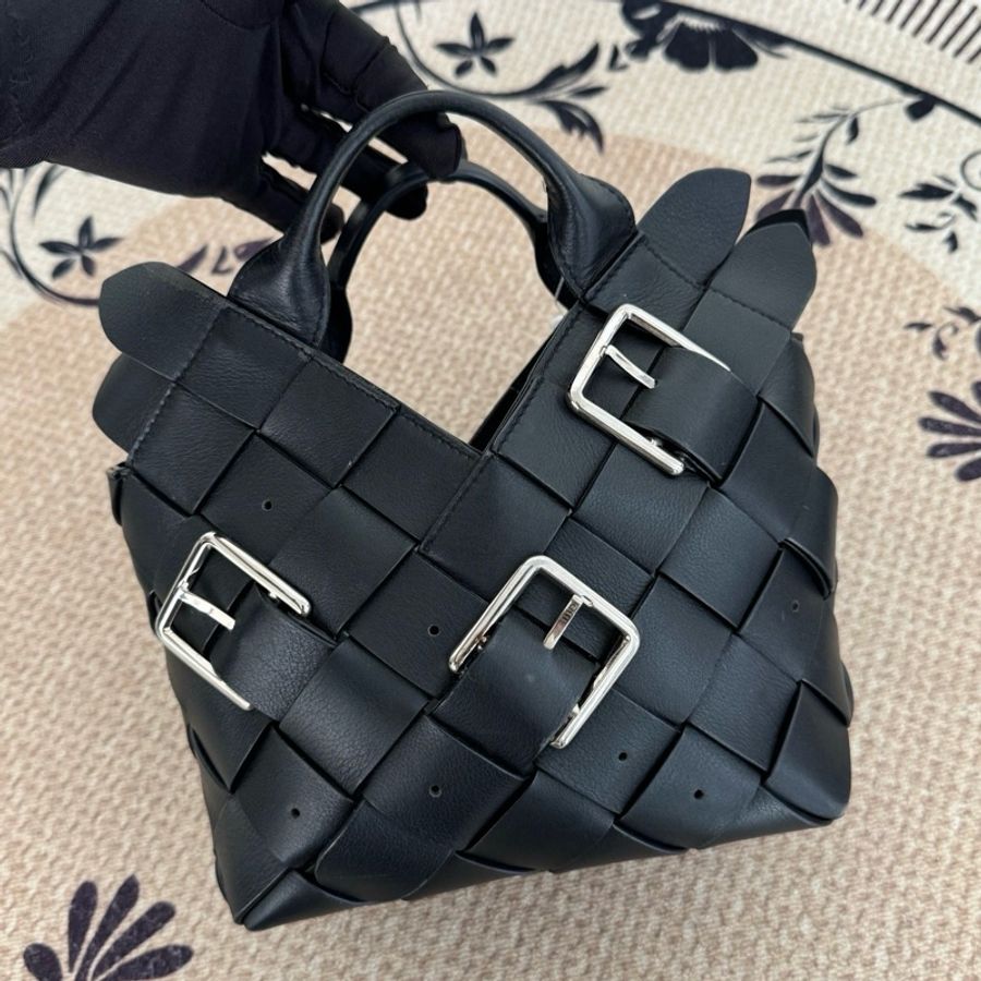Loewe羅意威 黑銀秀款菜籃子手提包斜挎包 附件:肩帶-1