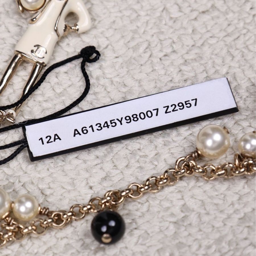 Chanel 12年珐琅四叶草珍珠多元素多层项链毛衣链-12