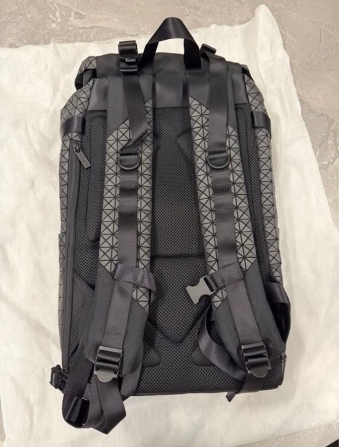 BaoBao Issey Miyake Hiker Backpack 登山背囊-0