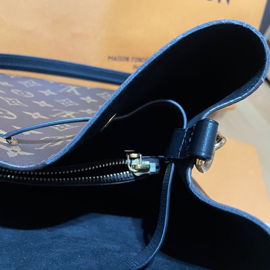 Lv NéoNoé水桶包黑色MM 晶片款-12