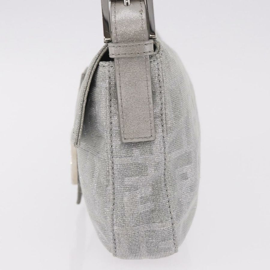 【日本直送】FENDI Zucca 帆布 Mamma Baguette 水鑽肩包 銀色 正品 am11868SM-2
