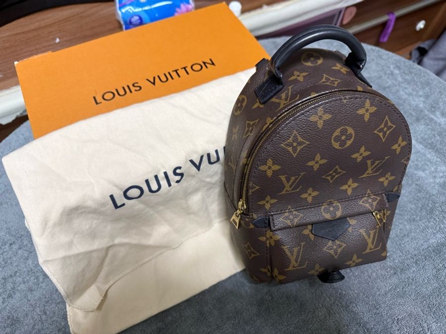路易威登迷你小書包 LV MINI BACKPACK PLAM SPRING-0