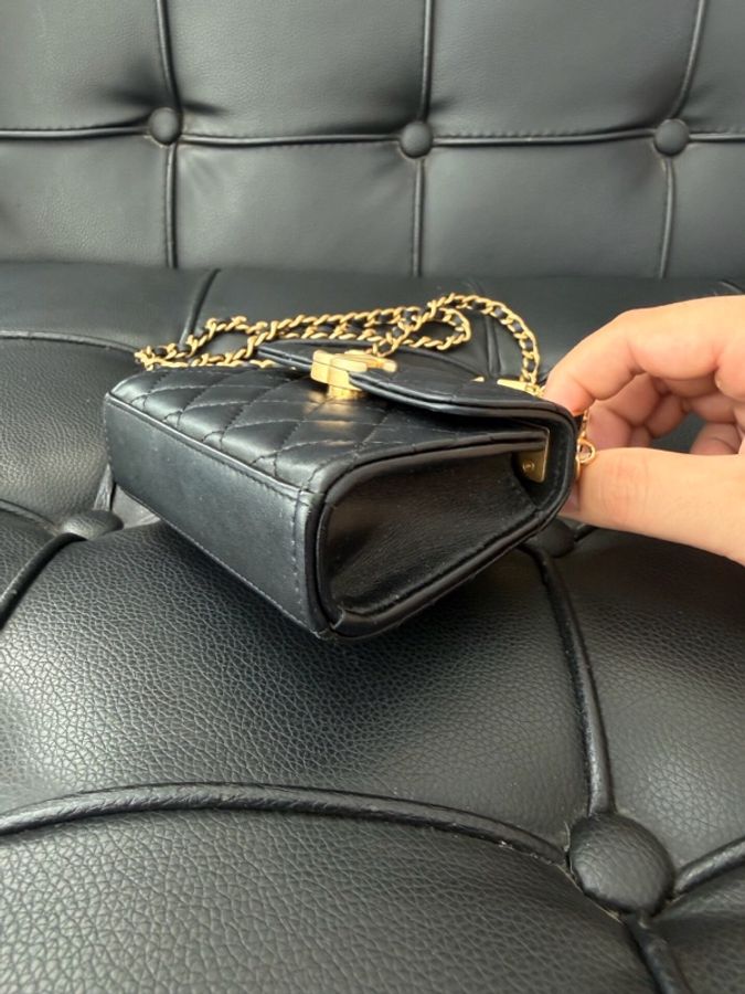 Chanel 香奈兒琺瑯手柄miniKelly/  黑金色牛皮-4