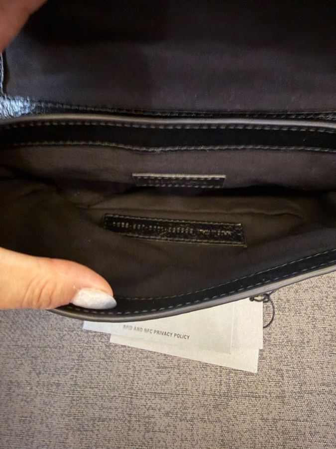 Balenciaga 巴黎世家 油蠟皮小款機車包-10