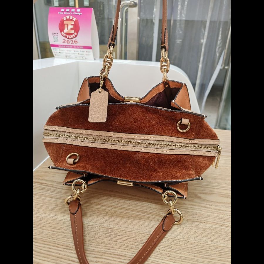 Coach Dreamer-8