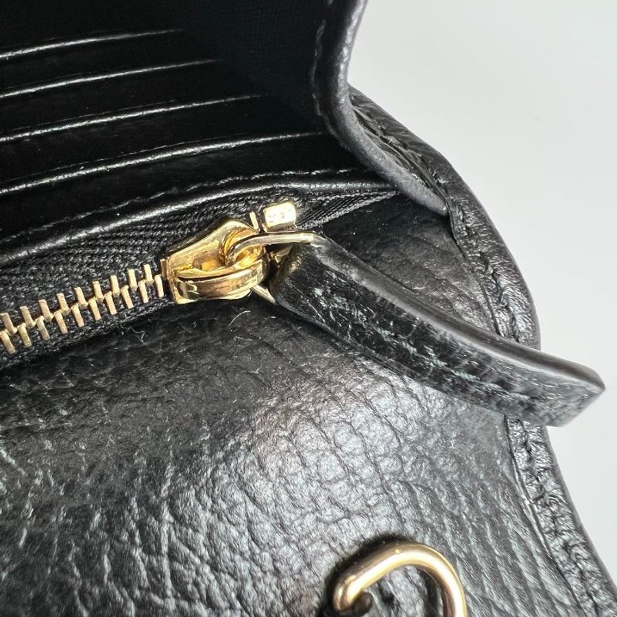 全新品 GUCCI 615523 黑SOHO 鐵牌WOC包-8