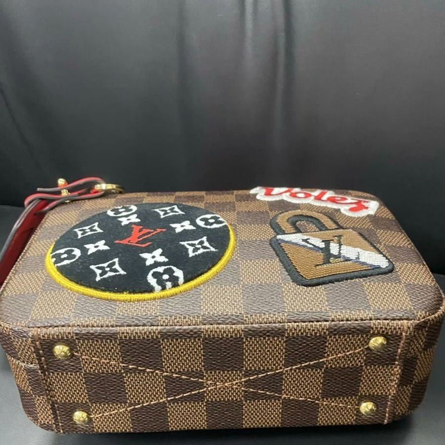 LV Stories box徽章限量款 棕棋盤格盒子相機手提包肩背斜背包 限量款  19×15 99新配件肩帶 塵袋-4