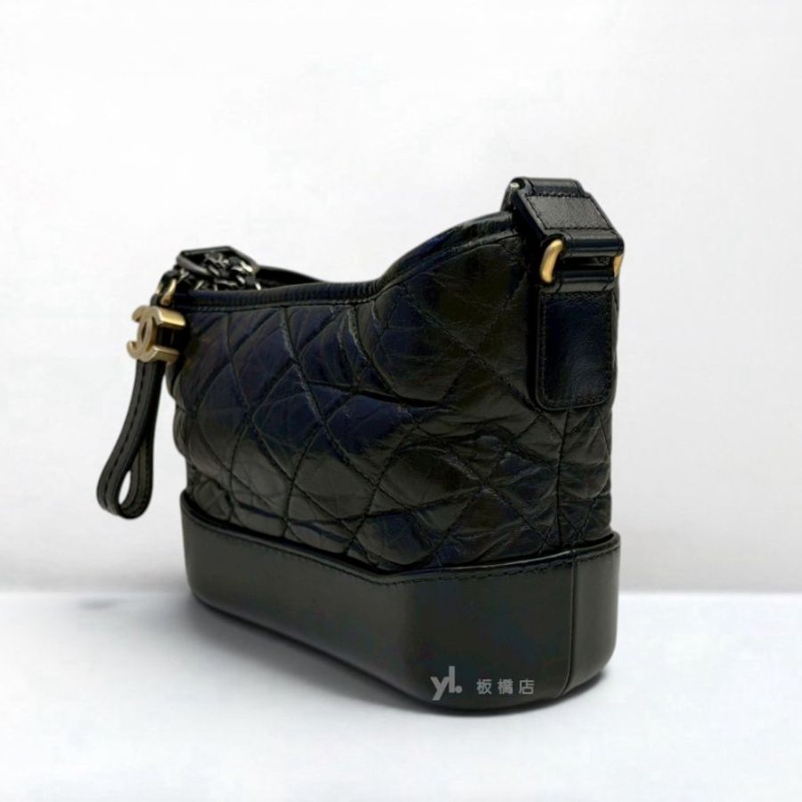 s5571-CHANEL 黑色牛皮小號流浪包A91810-2