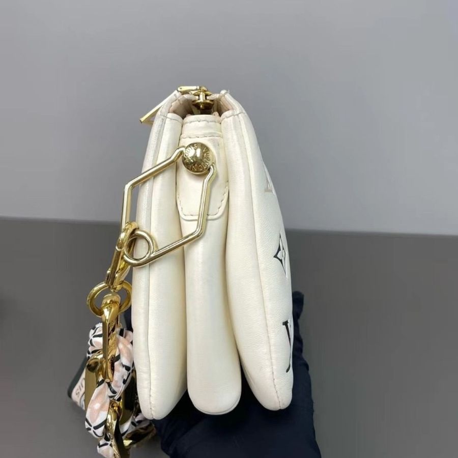 LV 芯片款 三彩漸變 COUSSIN BB夏日限定水彩系列 21*15*6.5 9新 配件鏈條 肩帶 塵袋-4
