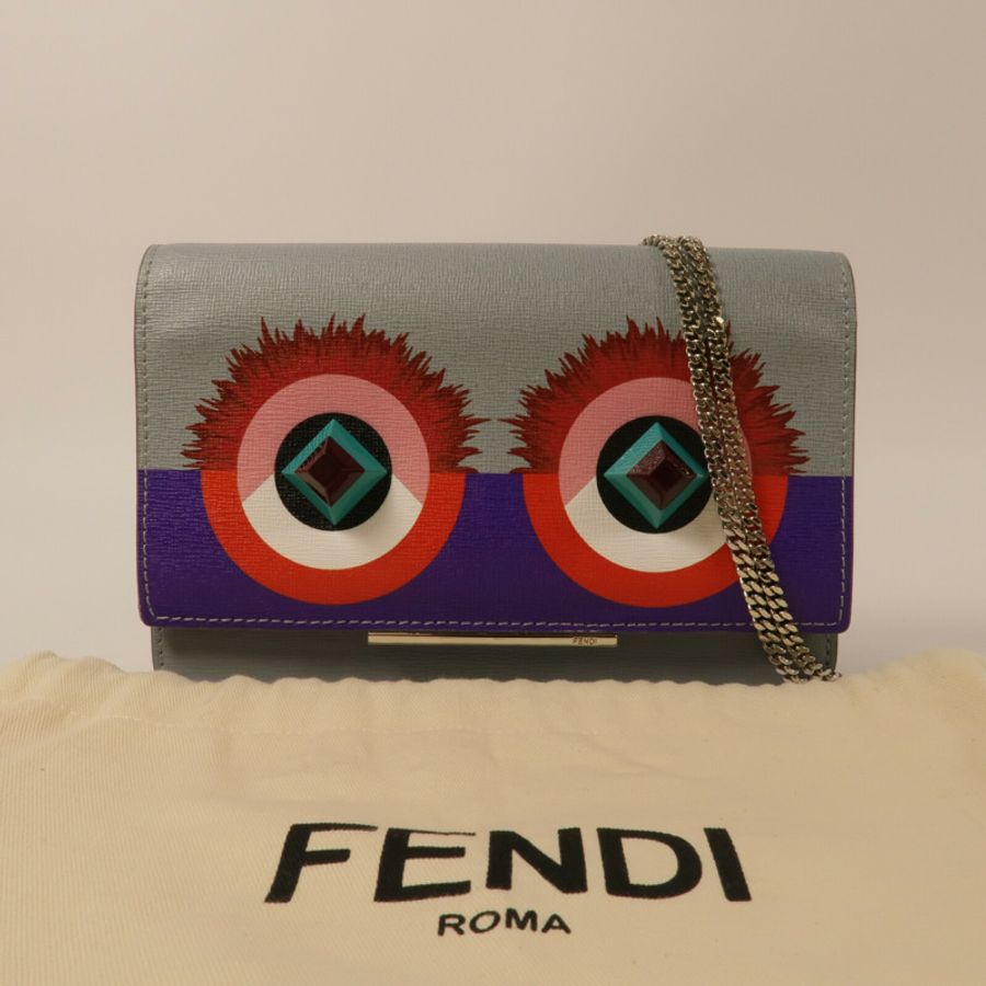 FENDI 牛皮皮革Monster Wallet On Chan鏈帶肩背袋-10