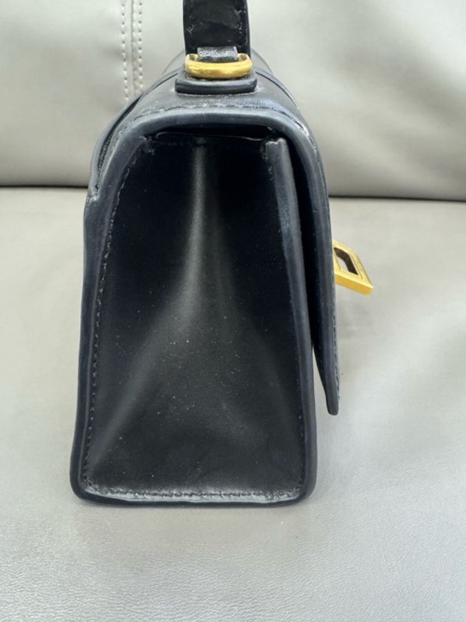 Balenciaga巴黎世家/沙漏xs,牛皮革 長22.9 x 14x 10-5